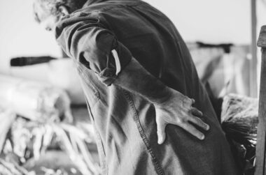 ache adult back pain 1573823