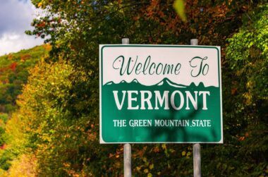Welcome to Vermont road sign.